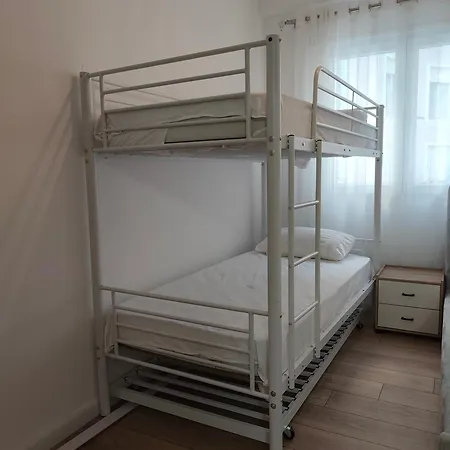 شقة Two Bedroom Boulevard