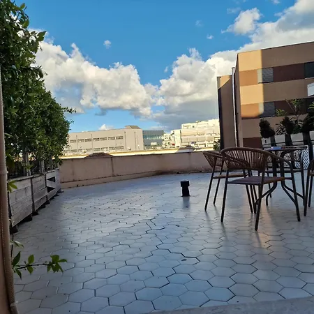 Two Bedroom Boulevard شقة *